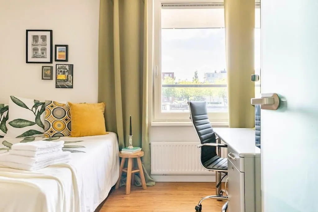 My Apartment On The Water Amsterdam Netherlands